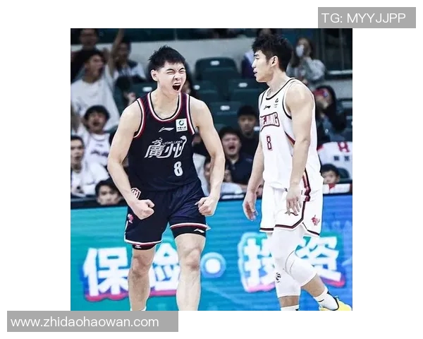 成都篮球队节奏之争引发热议球迷观点各异引发讨论